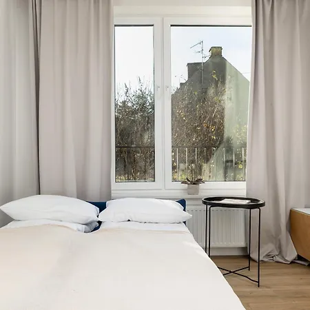 Modern & Trendy Studio Winiarska With Parking By Renters Apartament *